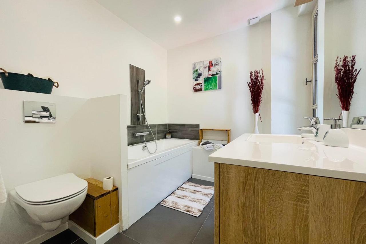 The Ronsardienne Suite In A Charming Mansion At The Gates Of Tours Saint Avertin Bagian luar foto